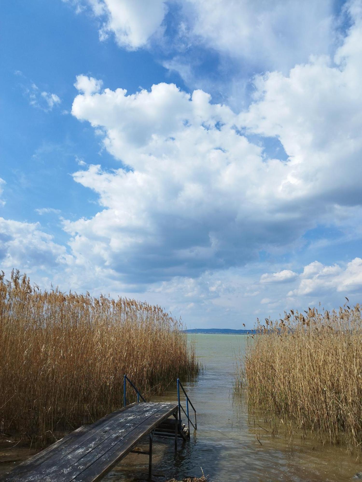 Margaréta Étterem Panzió Balatonberény Exterior foto